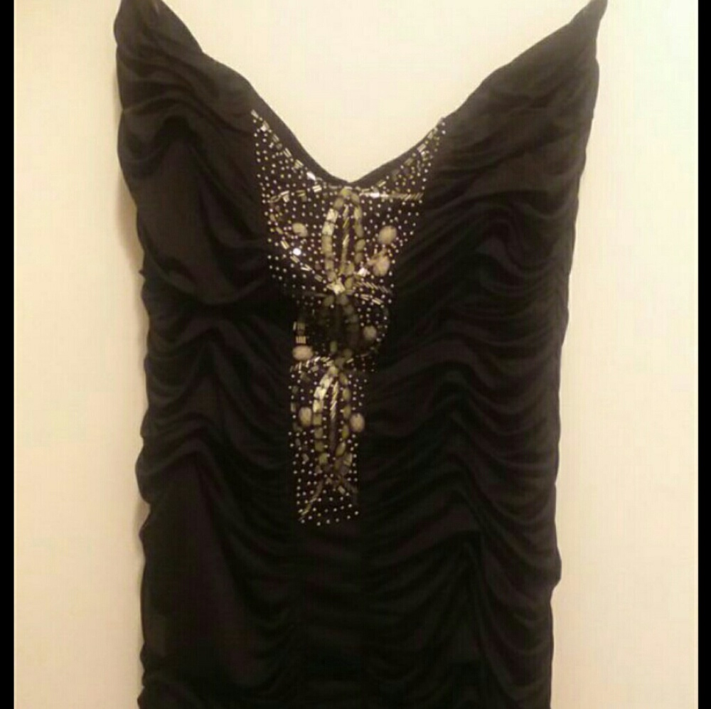 Dress - Picture 2 of 3